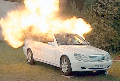 Mercedes-Benz S-Class Guard ( W220), 1999 .