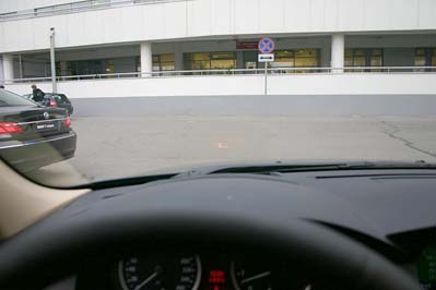   BMW, 26  2006 .