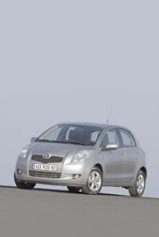 Toyota Yaris, модель 2006 г.