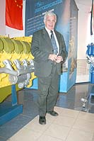   ,      1988-2003 .    , , 19  2010 .